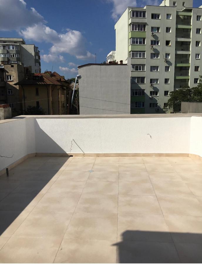 City Home Bukares Bagian luar foto